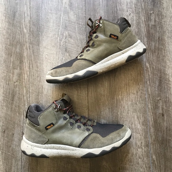 Teva Other - Teva Arrowood Mid Waterproof Hiking Boots Size 10
